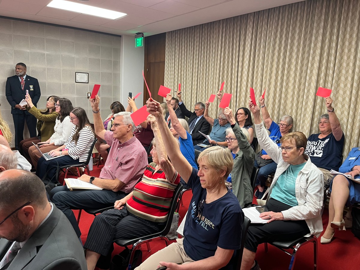A sweeping election bill is on hold as Senate leaders propose giving auditor more power over voting process. Here’s how to weigh in.